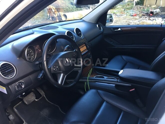 Mercedes ML 350 2009, 135,000 km - 3.5 l - Bakı