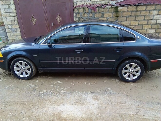 Volkswagen Passat 2004, 272,000 km - 1.8 л - Bakı