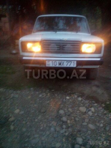 LADA (VAZ) 2107 2004, 26,500 km - 1.6 l - Lerik