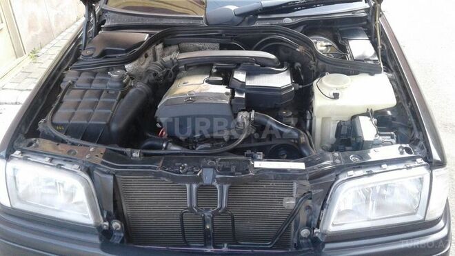 Mercedes C 180 1996, 260,000 km - 1.8 l - Gəncə
