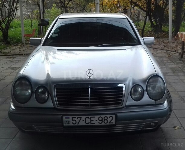 Mercedes E 200 1996, 214,000 km - 2.0 л - Şəmkir
