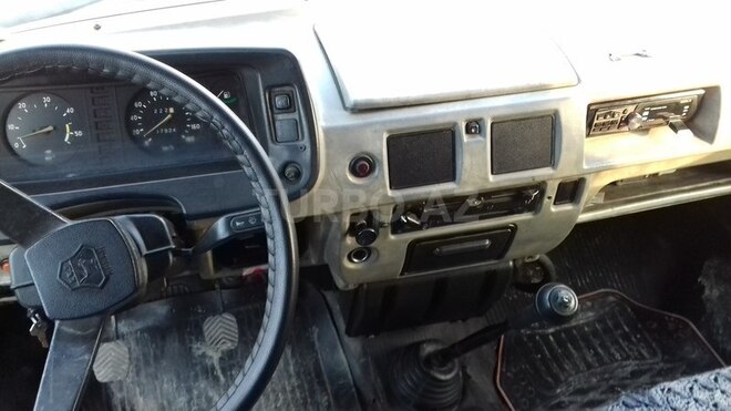 GAZ 330202-740 1998, 256,000 km - 2.3 l - Bakı