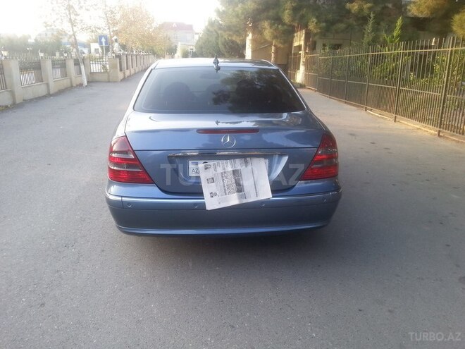 Mercedes E 320 2004, 270,000 km - 3.2 l - Bakı
