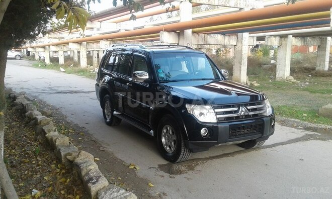 Mitsubishi Pajero 2008, 137,000 km - 3.0 л - Bakı
