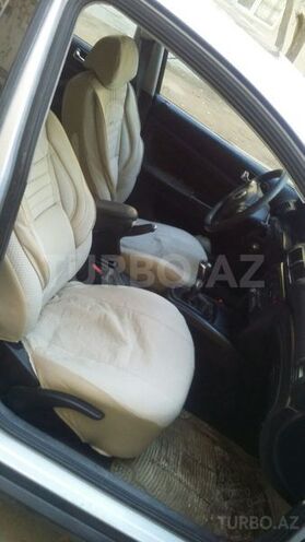 Volkswagen Passat 1997, 200,000 km - 1.6 л - Sumqayıt
