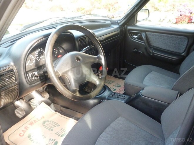 GAZ 31105 2004, 93,000 km - 2.4 l - Gəncə