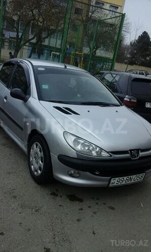 Peugeot 206 2007, 205,000 km - 1.4 l - Bakı