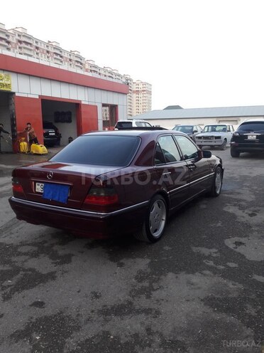 Mercedes C 240 1998, 231,000 km - 2.4 l - Bakı