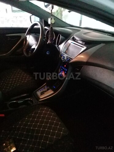 Hyundai Elantra 2013, 73,000 km - 1.8 l - Naxçıvan