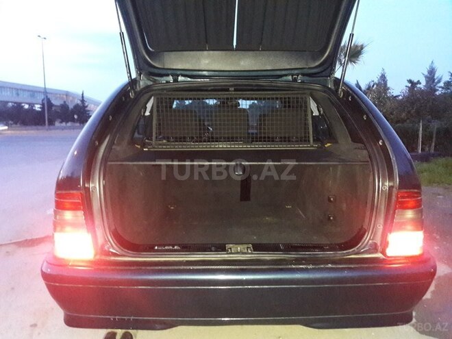 Mercedes C 200 1999, 282,000 km - 2.0 l - Bakı
