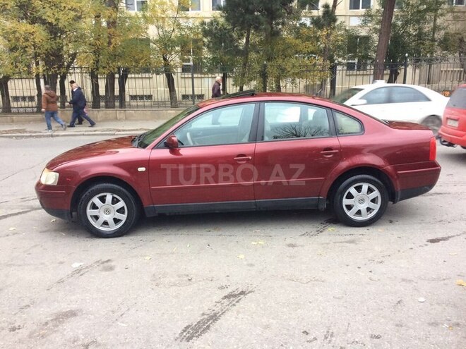 Volkswagen Passat 2000, 204,487 km - 1.8 л - Bakı