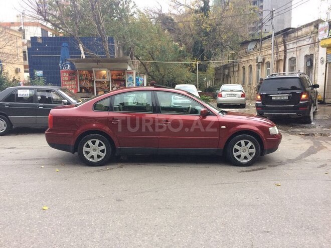 Volkswagen Passat 2000, 204,487 km - 1.8 л - Bakı