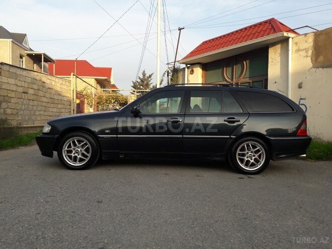 Mercedes C 200 1999, 282,000 km - 2.0 l - Bakı
