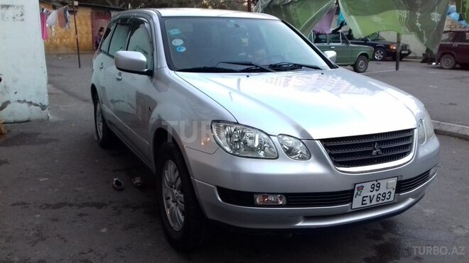 Mitsubishi Airtrek 2002, 180,603 km - 2.0 л - Bakı