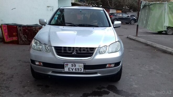 Mitsubishi Airtrek 2002, 180,603 km - 2.0 л - Bakı