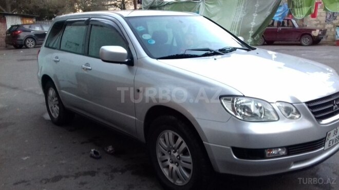 Mitsubishi Airtrek 2002, 180,603 km - 2.0 л - Bakı