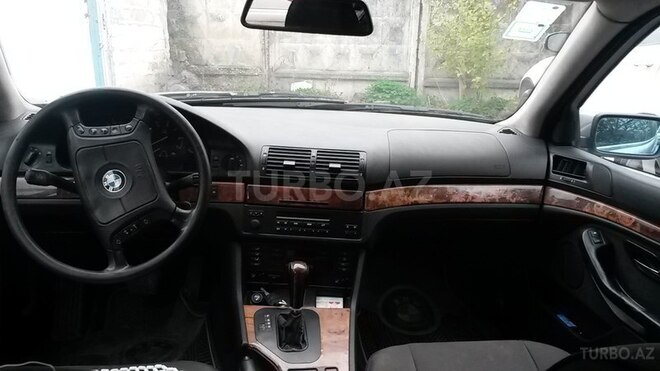 BMW 528 1996, 350,000 km - 2.8 l - Şəki