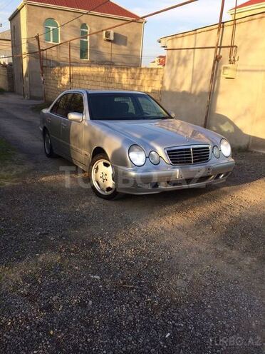 Mercedes E 200 2002, 160,000 km - 2.0 l - Bakı