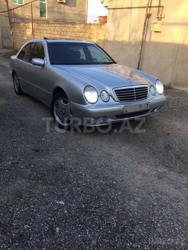 Mercedes E 200 2002, 160,000 km - 2.0 l - Bakı