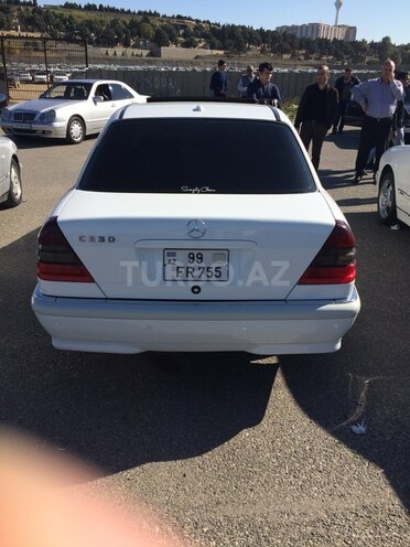 Mercedes C 230 1999, 240,000 km - 2.3 l - Bakı