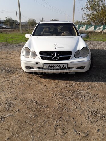 Mercedes C 240 2001, 734,532 km - 2.6 l - İmişli