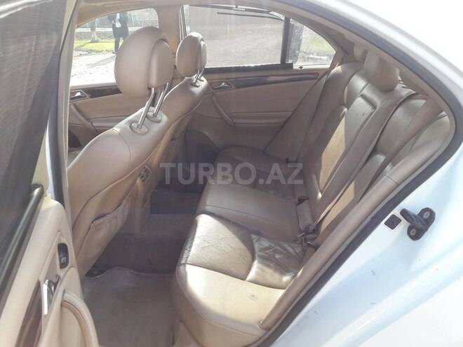 Mercedes C 240 2001, 734,532 km - 2.6 l - İmişli