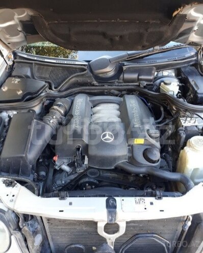 Mercedes E 240 1999, 249,000 km - 2.4 l - Qəbələ