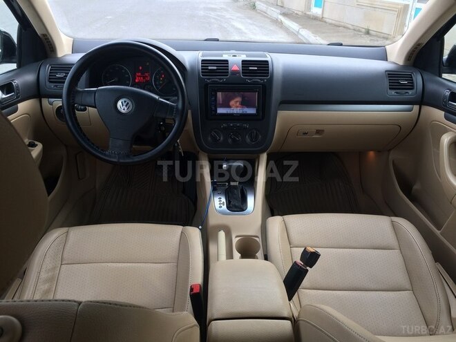 Volkswagen Jetta 2007, 198,000 km - 2.5 l - Sumqayıt