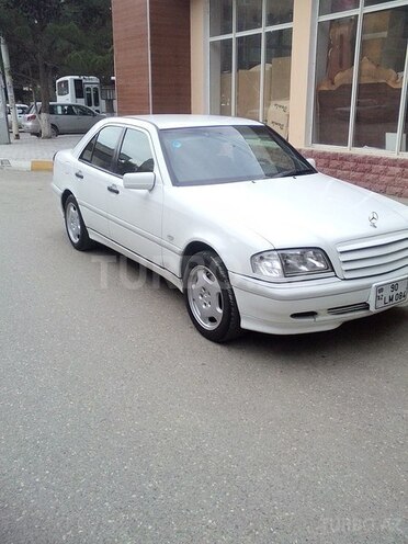 Mercedes C 200 2000, 118,000 km - 2.0 l - Sumqayıt