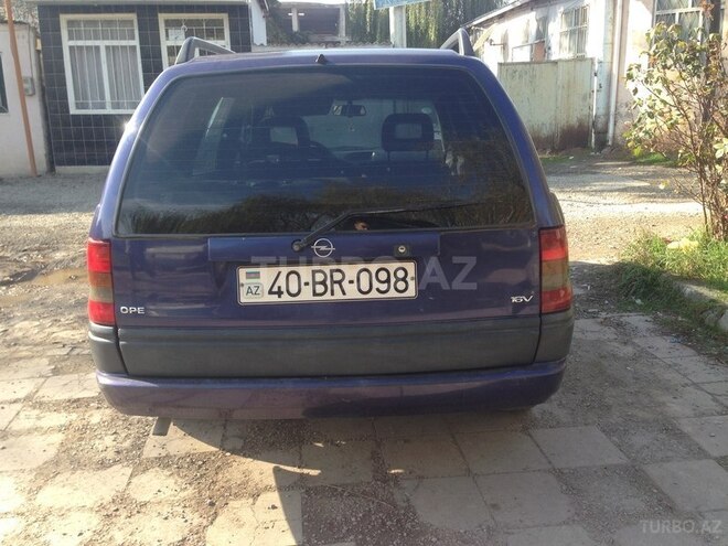 Opel Astra 1995, 365,854 km - 1.6 л - Quba