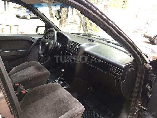 Opel Vectra 1994, 258,000 km - 2.0 л - Sumqayıt