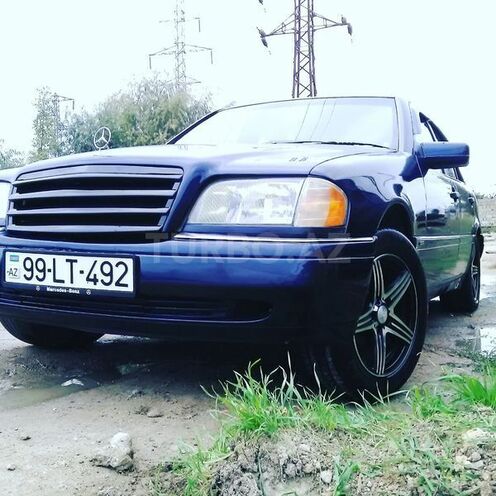 Mercedes C 180 1995, 322,000 km - 1.8 l - Bakı