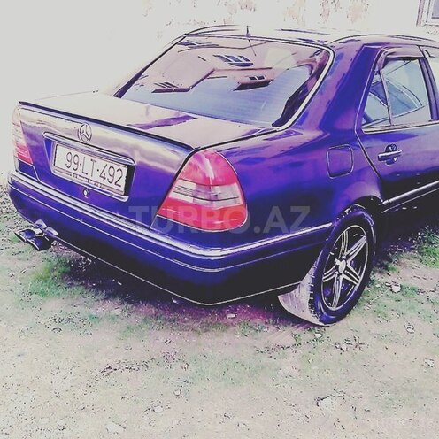 Mercedes C 180 1995, 322,000 km - 1.8 l - Bakı