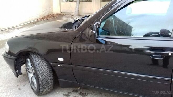 Mercedes C 230 1998, 342,000 km - 2.3 l - Bakı