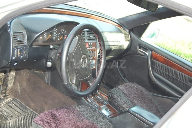 Mercedes C 200 1999, 350,000 km - 2.0 л - Bakı