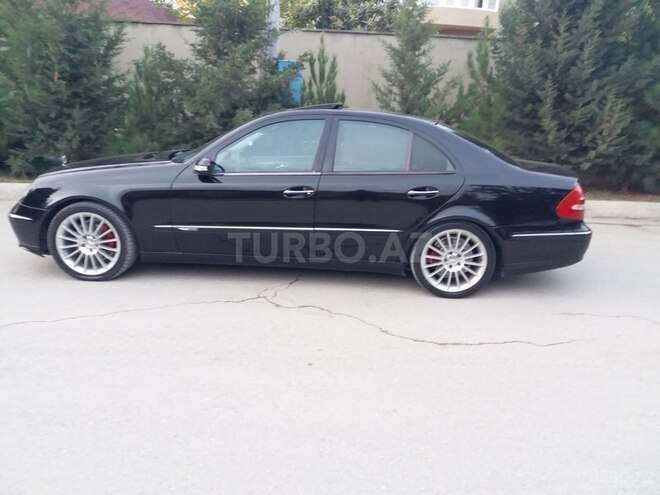 Mercedes E 320 2003, 124,000 km - 3.2 l - Bakı