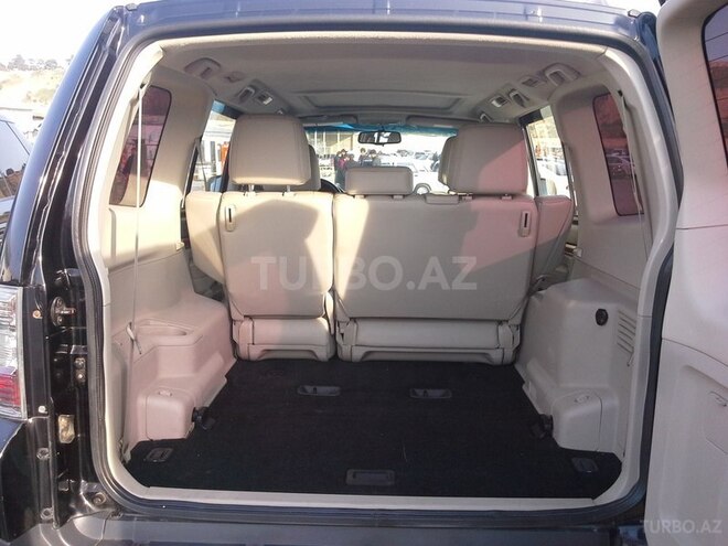 Mitsubishi Pajero 2008, 130,000 km - 3.0 l - Bakı