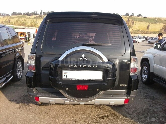 Mitsubishi Pajero 2008, 130,000 km - 3.0 l - Bakı