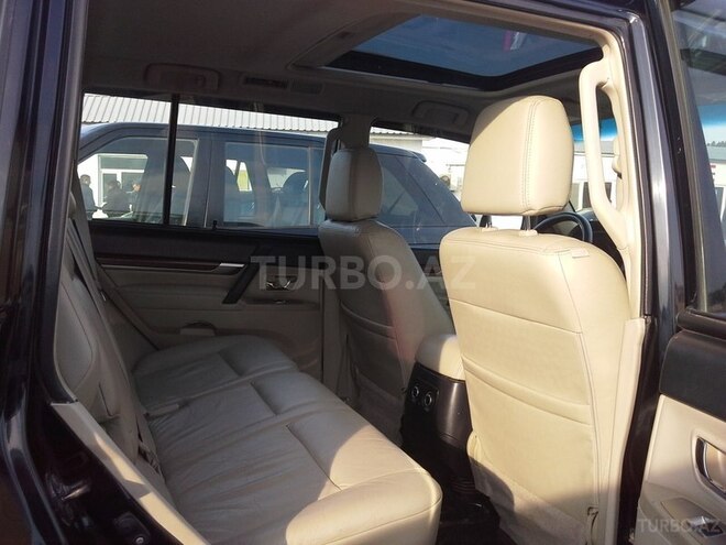 Mitsubishi Pajero 2008, 130,000 km - 3.0 l - Bakı