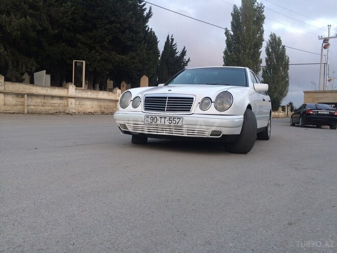 Mercedes E 300 1999, 350,000 km - 0.3 l - Bakı