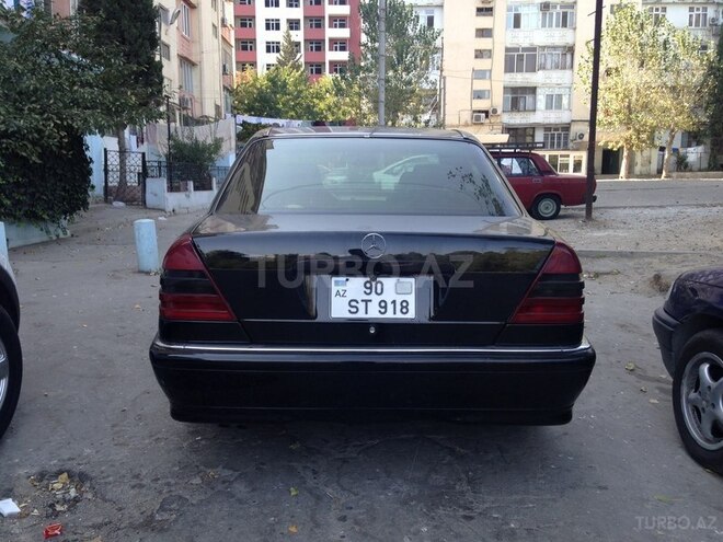 Mercedes C 230 1997, 360,000 km - 2.3 l - Bakı