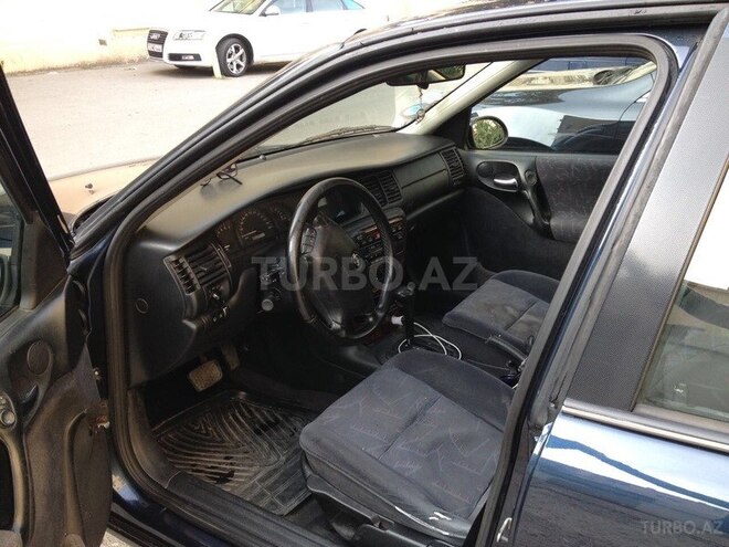 Opel Vectra 2001, 270,000 km - 1.8 l - Bakı