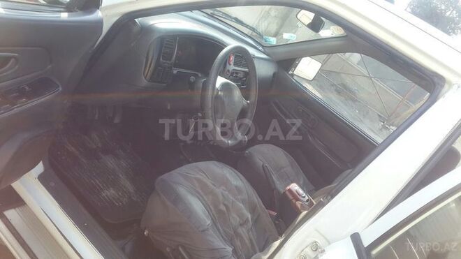 Mitsubishi L200 2004, 280,000 km - 2.5 l - Bakı
