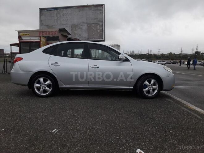 Hyundai Elantra 2009, 170,000 km - 2.0 l - Bakı