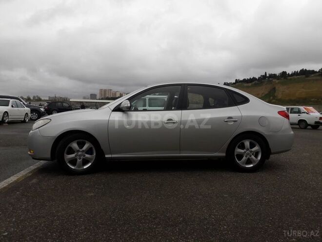 Hyundai Elantra 2009, 170,000 km - 2.0 l - Bakı