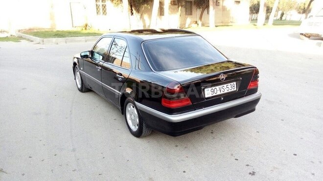 Mercedes C 200 1997, 246,780 km - 2.0 l - Bakı