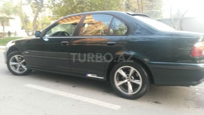 BMW 523 1997, 317,000 km - 2.5 l - Bakı