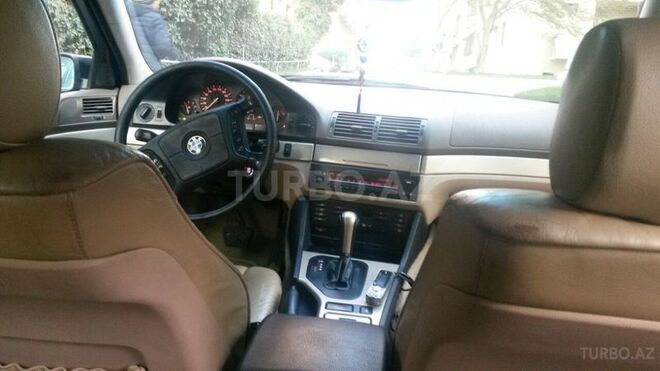 BMW 523 1997, 317,000 km - 2.5 l - Bakı