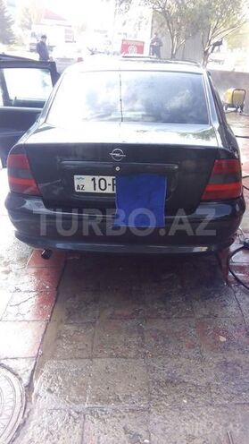 Opel Vectra 1997, 250,000 km - 1.6 l - Bakı