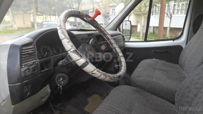 GAZ 330202-740 2003, 240,000 km - 2.4 l - Neftçala